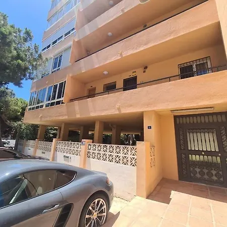 Apartment Caminando Al Mar, Piscina, Gran Terraza